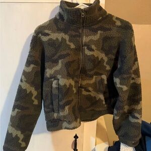 American Eagle Full Zip Sherpa Jacket